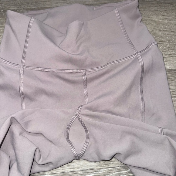 Lululemon To The Beat Tight 24" size 4 - Picture 10 of 12